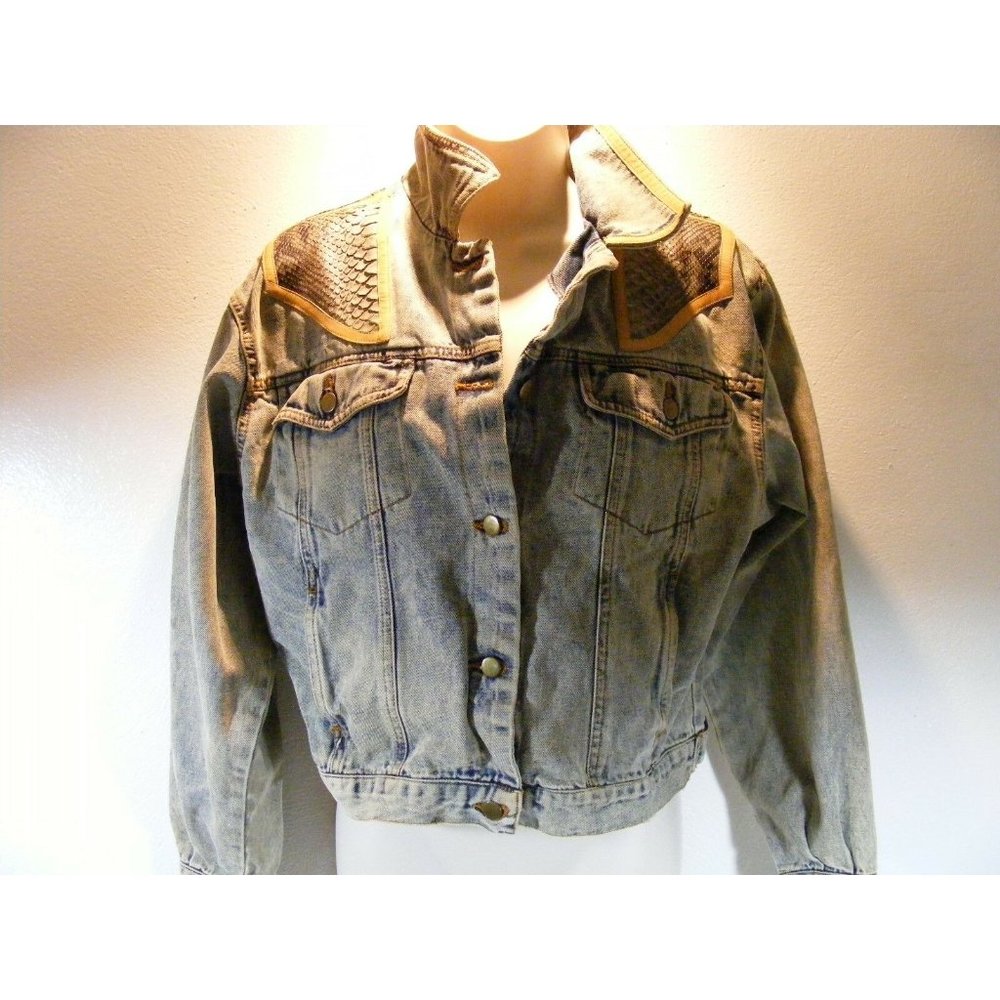Outerbliss Woman's Snakeskin Denim Jacket Size LG